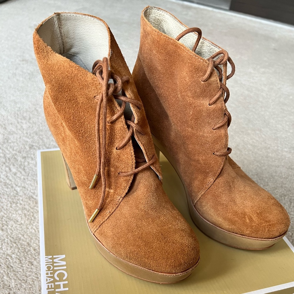 Michael Kors MK Heels Size 8